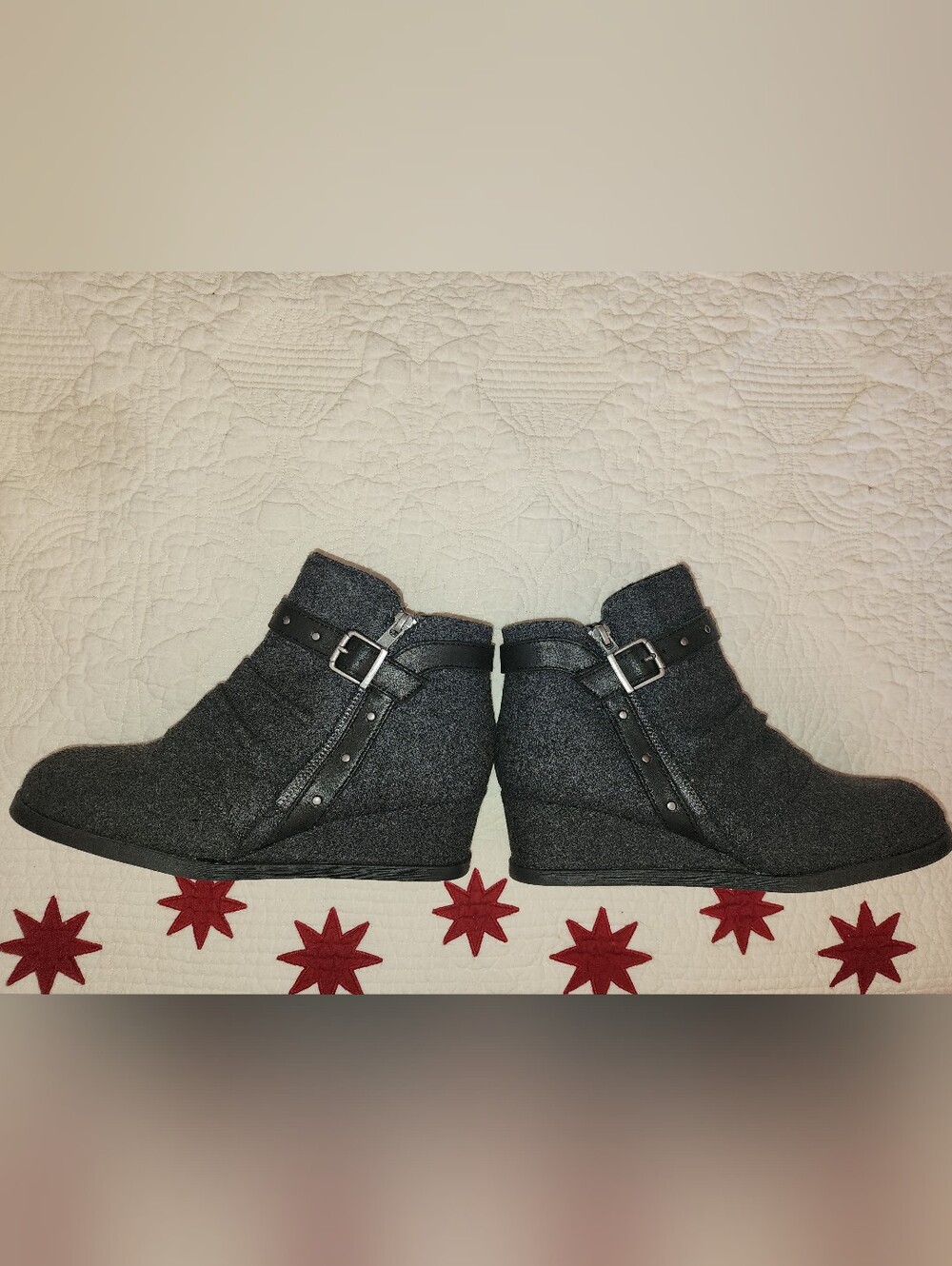 Jellypop Charcoal Gray Wedge Ankle Boots w Buckle Strap 9M, Excellent Cond.